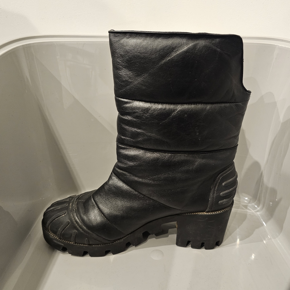 SCHUTZ Black Winter Boots